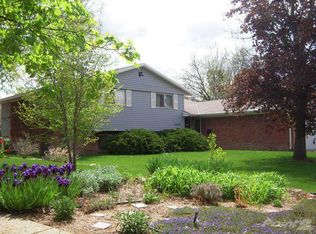11672 E 2nd Ave, Aurora, CO 80010