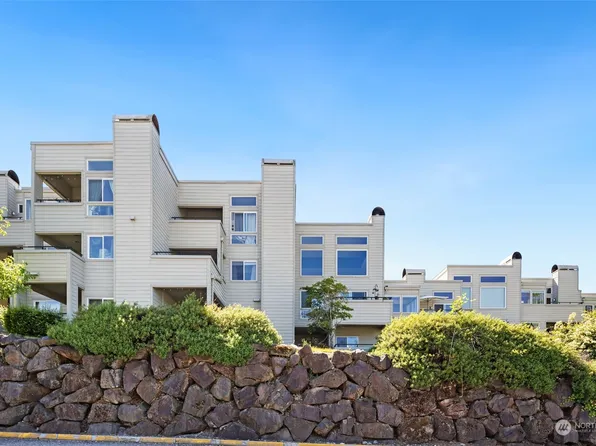 7465 Old Redmond Road #310, Redmond, WA 98052