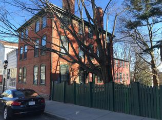 98 Washington St #3F, Marblehead, MA 01945