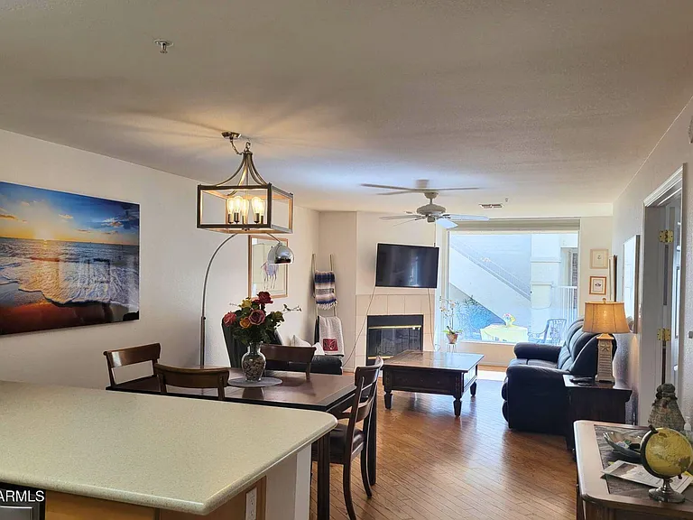 10080 E Mountain View Rd #127 — Photo 8