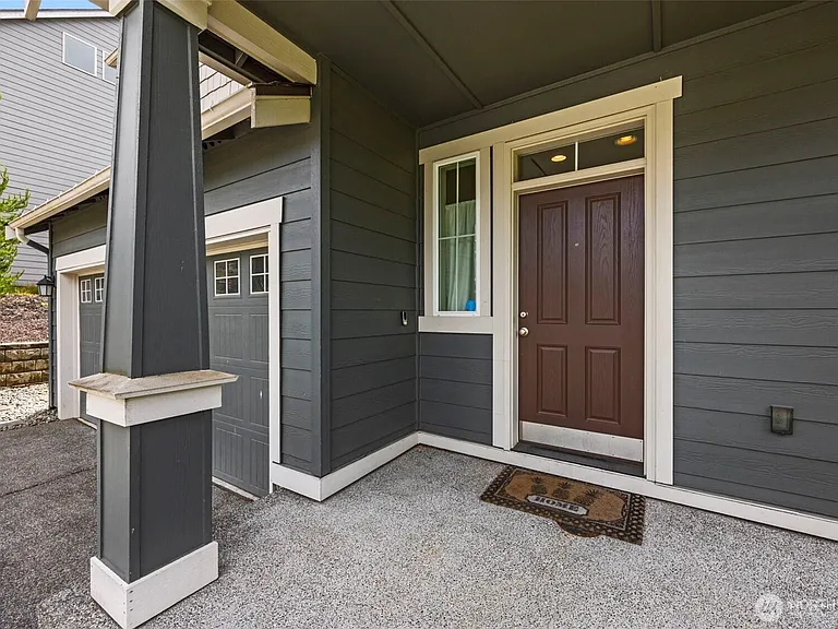 6605 Svea Ct NE — Photo 3