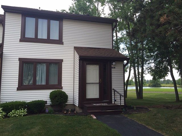1st image of 1051 Charlesgate Cir