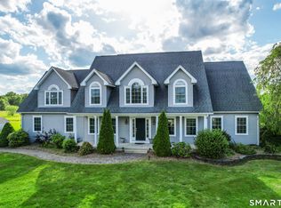 44 Farmstead Lane, Suffield, CT 06078
