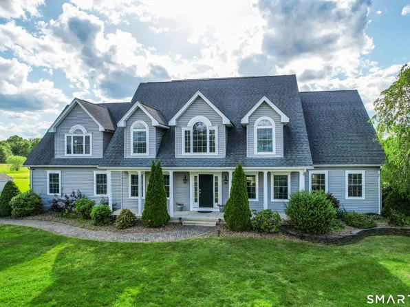 44 Farmstead Lane, Suffield, CT 06078