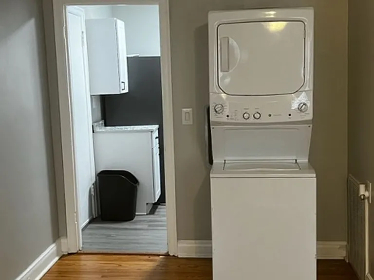 518 Jacob St — Photo 2