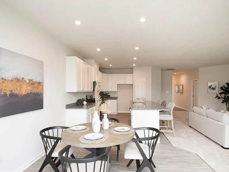 2125 Schmidt Dr — Photo 12