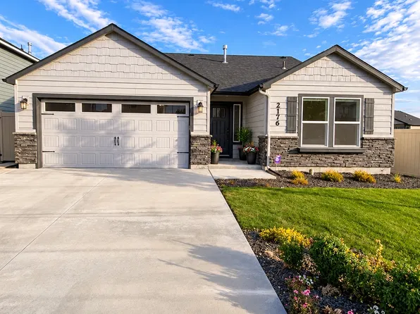 2176 E Tugela Falls St, Kuna, ID 83634