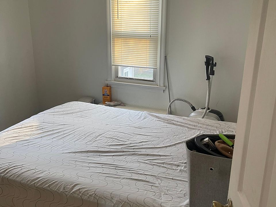 1075 Poquonock Ave 3, Windsor, CT 06095 Zillow