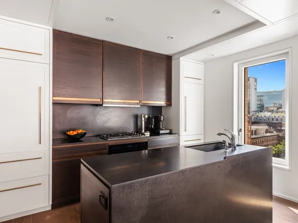 345 West 14th Street 8D image 2 of 13