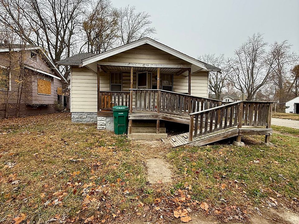1st image of 1652 E Hickory St