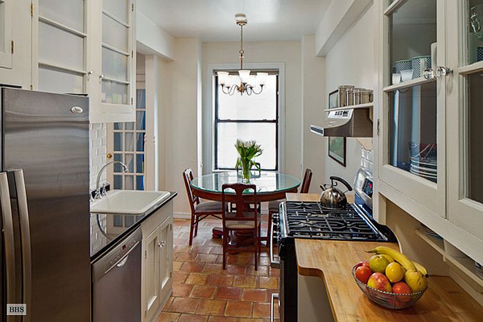 2nd image of 710 W End Ave #5A