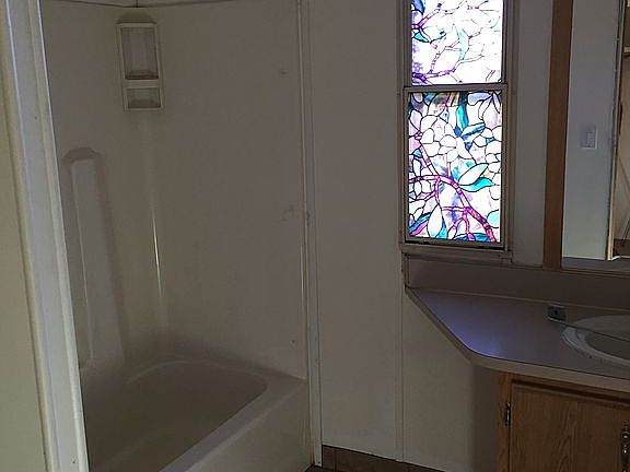 2nd image of 4714 N Powell Ave