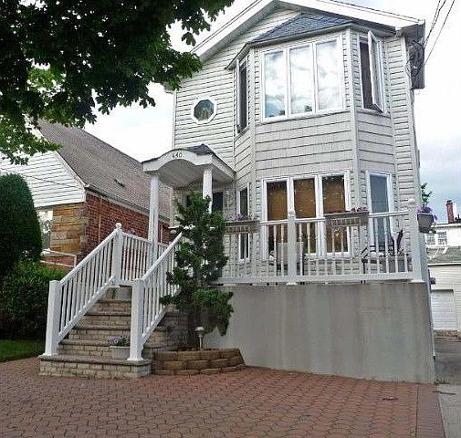 1st image of 440 Beach 127th St