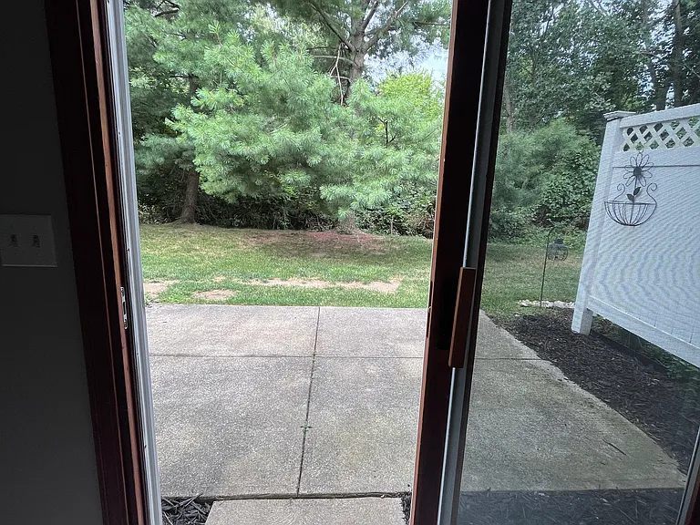 19328 Bradford Ct — Photo 7