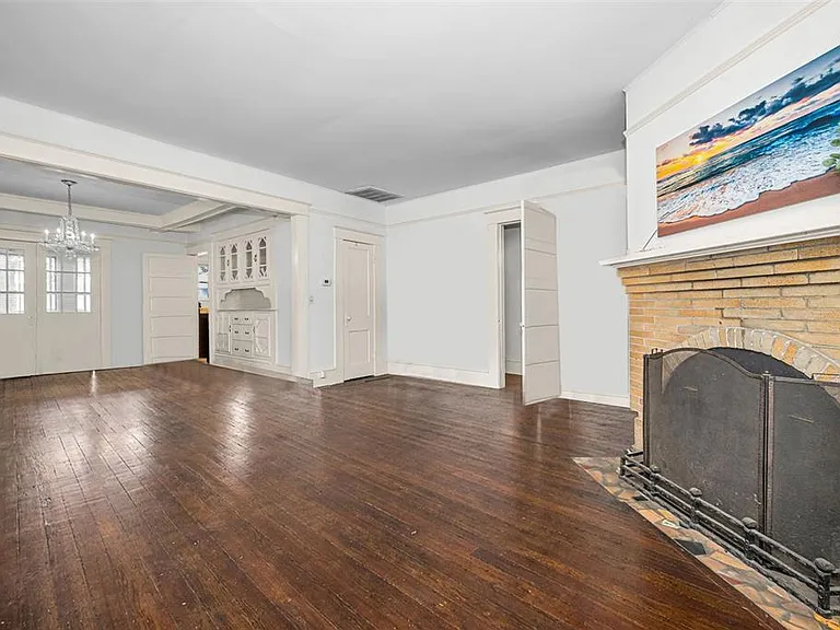 228 President St — Photo 10