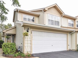 13 White Pine Dr, Schaumburg, IL 60193