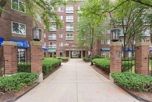 1 bed, 1.0 bath, 603 sqft, $2,800 — Photo 2