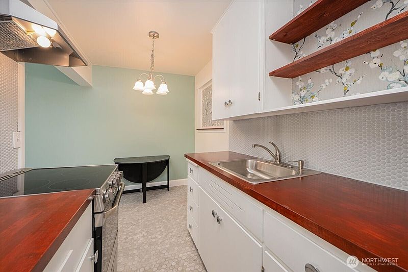 5th image of 7 Harrison Street #20
