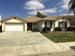 21812 Poinsettia Ln, Wildomar, CA 92595