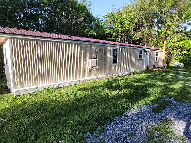 522 Sandmine Rd — Photo 22