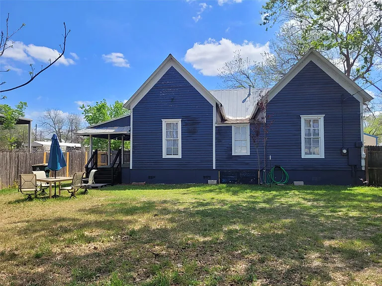 403 Fawcett St — Photo 19