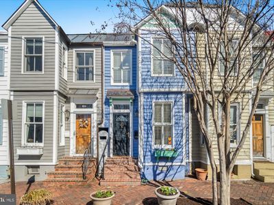 821 Queen St, Alexandria, VA, 22314
