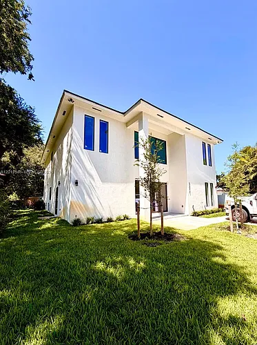 3371 NW 51st St #AB Photo 1