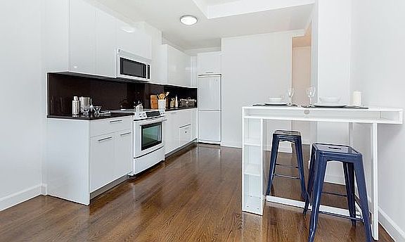 5th image of 212 W 91st St APT 1434