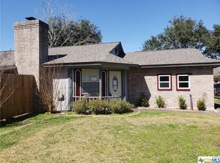 118 Suzanne Ln, Victoria, TX 77901