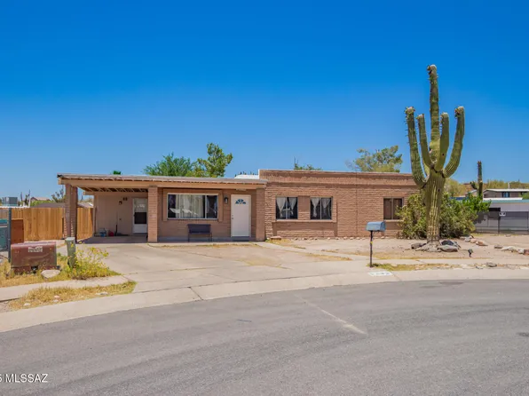 2432 W Las Lomitas Rd, Tucson, AZ 85741