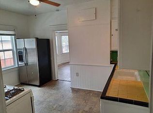 411 S Pilgrim St #1, Stockton, CA 95205