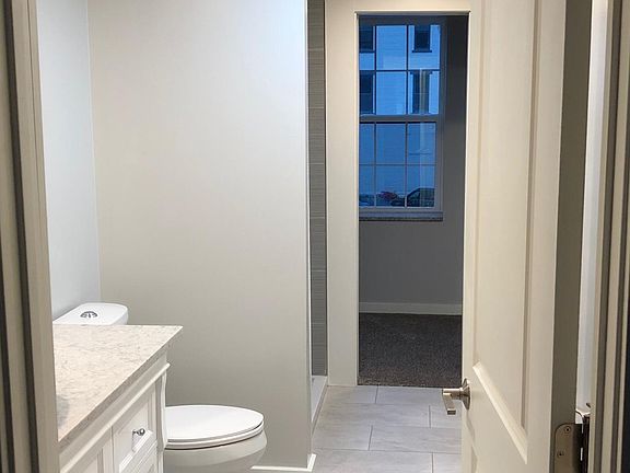 5th image of 14 W Main St #B