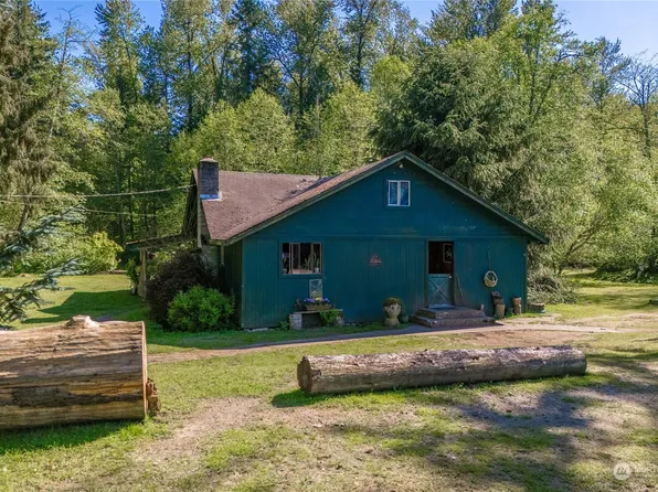 49215 284th Avenue SE, Enumclaw, WA 98022