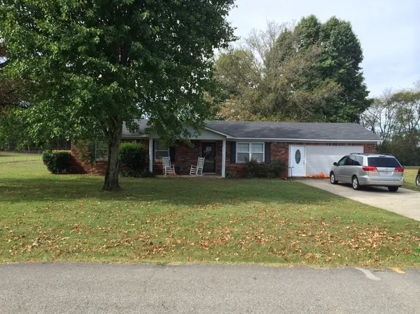 845 Renee Dr, Tuscumbia, AL 35674