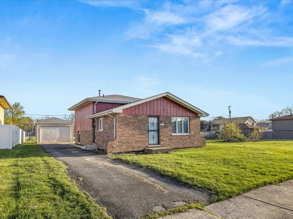 931 Miller Pl, Phoenix, IL 60426