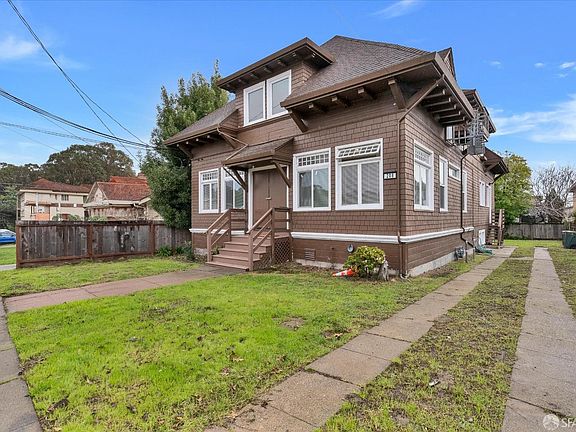 2nd image of 208 San Diego Ave