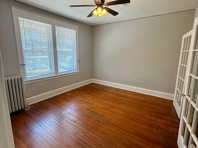 3310 Barton Ave — Photo 4