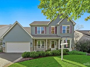 39W547 Newton Sq, Geneva, IL 60134