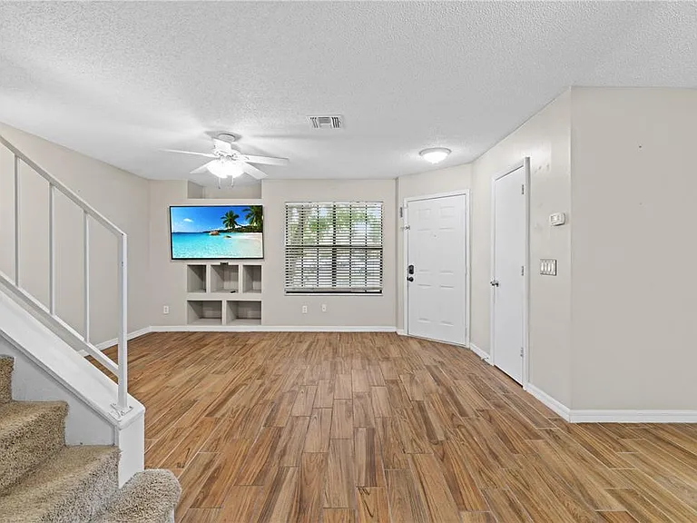 2941 Lowell Ct — Photo 14