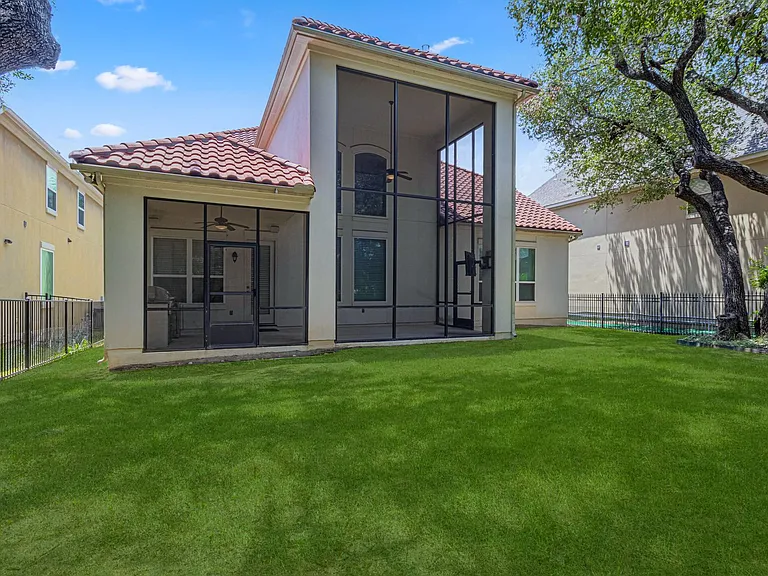 2727 Sonata Park — Photo 29