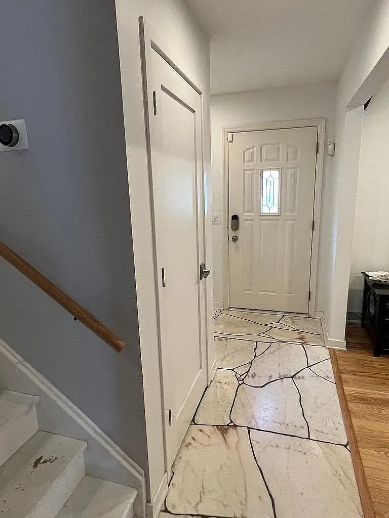4 bed, 2100 sqft, $2,600 — Photo 4