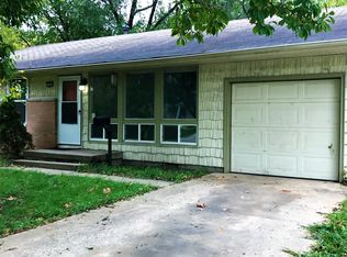 1206 W Eureka St, Champaign, IL 61821