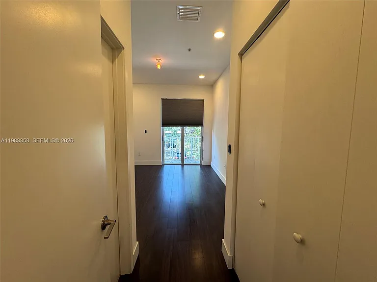 2630 NE 213th St #105 — Photo 18