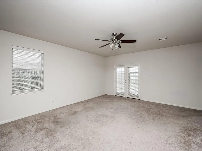 7106 Montclair Peak Ln — Photo 9
