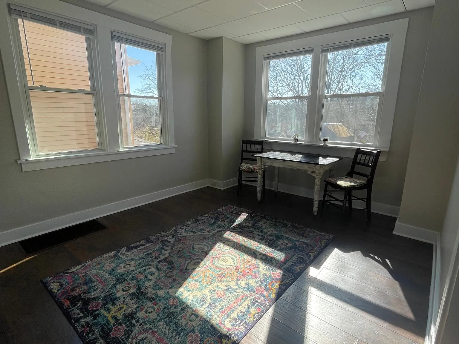 3 bed, 1230 sqft, $1,600 — Photo 4