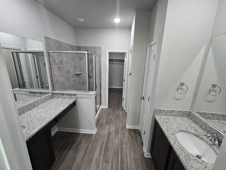 313 Caleb Ct — Photo 39