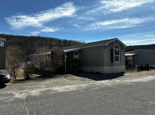 108 Clark Rd TRAILER 92, Naugatuck, CT 06770