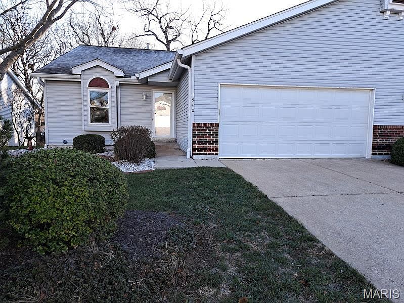 1st image of 1540 Lienemann Dr #21