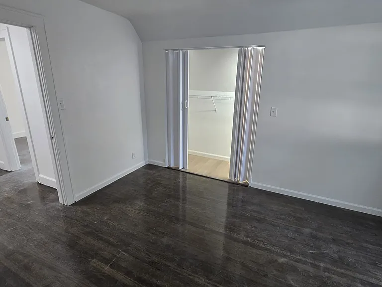 1431 5th Ave — Photo 5