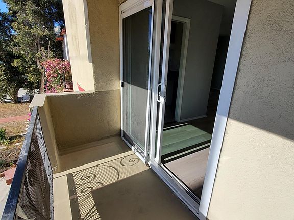 5th image of 8529 Saturn St APT 3